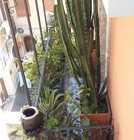 Rainbow House * Taormina
